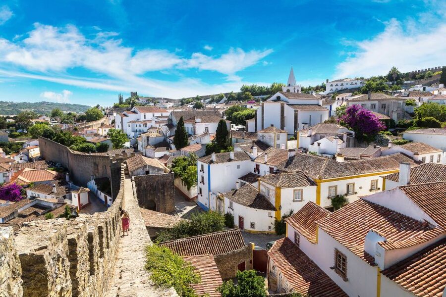 From Lisbon: Day Trip to Porto, Óbidos, and Nazaré - Key points at a glance
