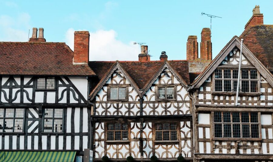 From London: Cotswolds and Oxford Guided Day-Trip - Burford, the western gateway village