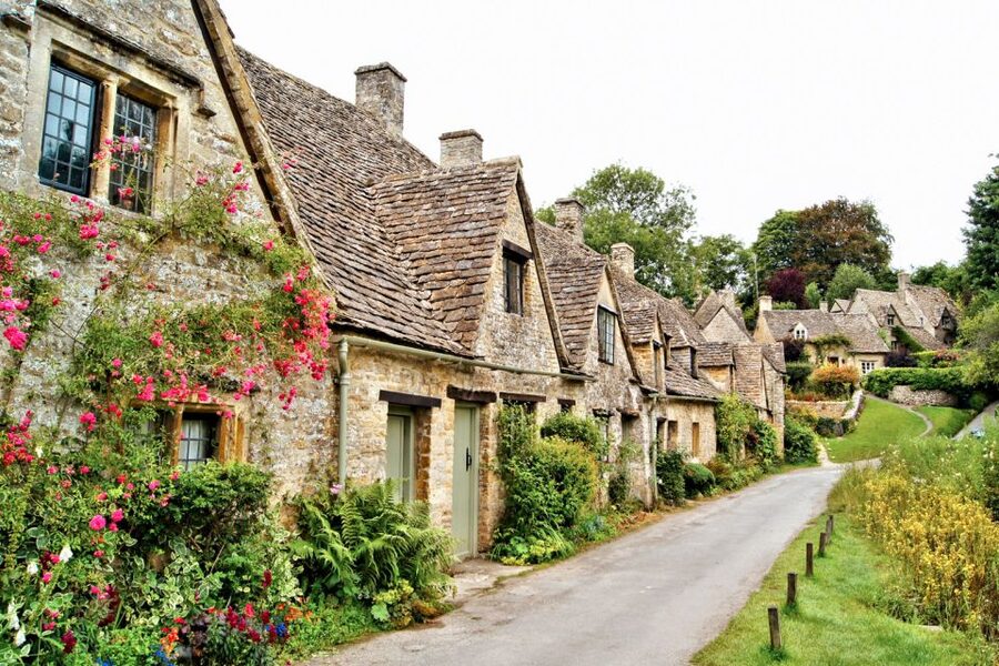 From London: Oxford and Cotswolds Villages Day Trip - Should you book this Oxford and Cotswolds tour?