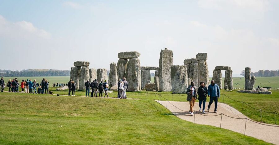 From London: Stonehenge Half-Day Trip - How much time do you really have?