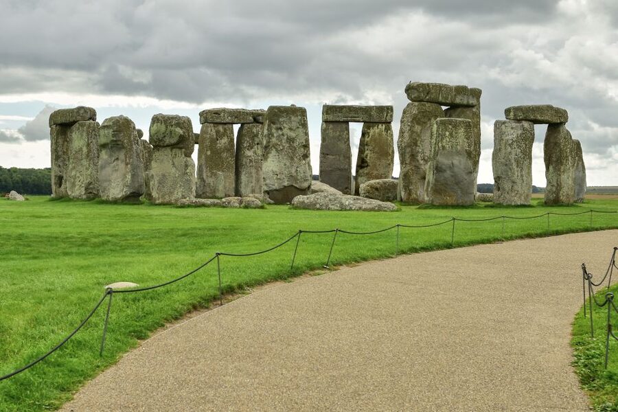 From London: Stonehenge Morning Day Trip with Admission - Should you book it?