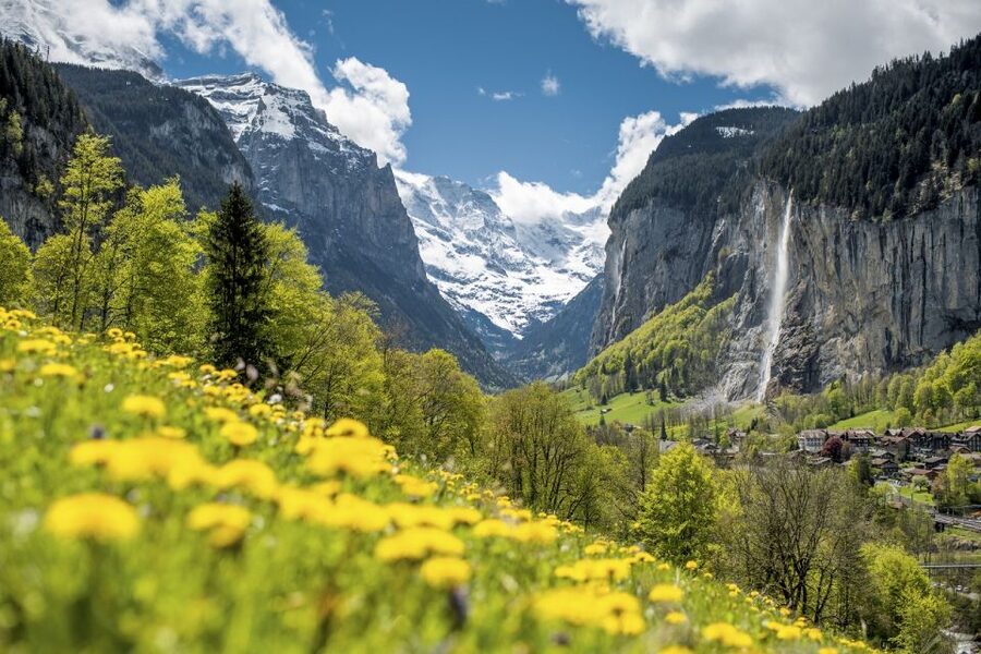 From Lucerne: Day Trip to Jungfraujoch – Top of Europe - The return through Wengen and Lauterbrunnen