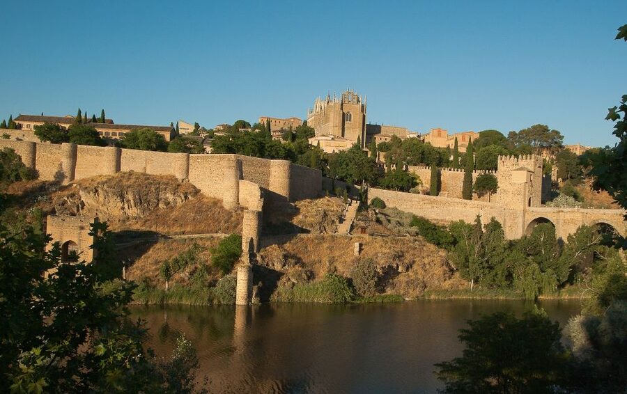 From Madrid: Toledo Full-Day Trip with Optional Cathedral - How much Toledo can you really see in seven hours?