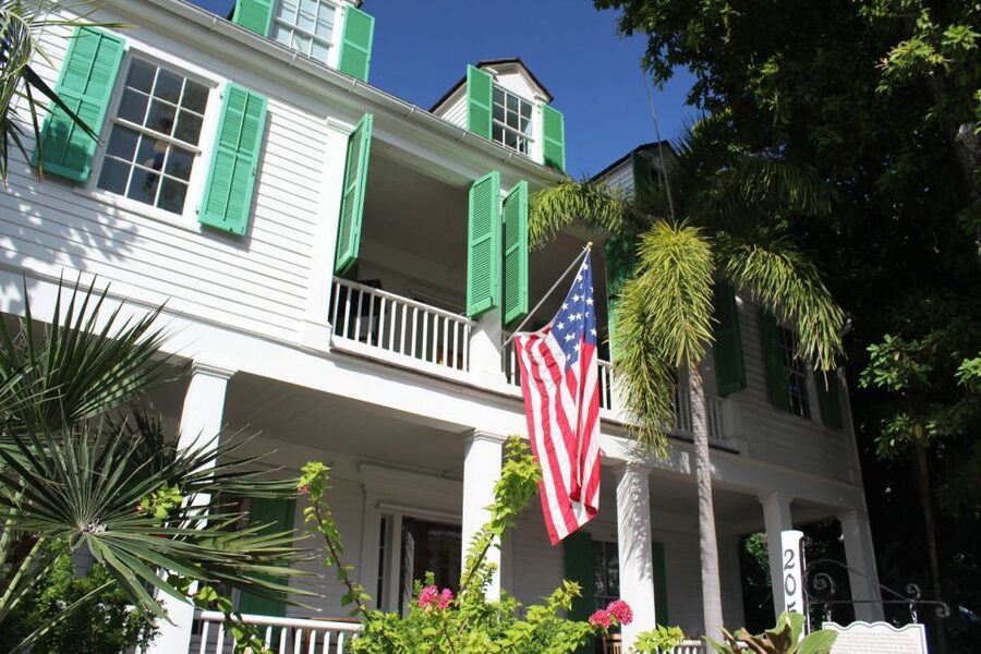 From Miami: Key West Day Trip with Pickup at Selected Hotels - The return ride and the value of $39