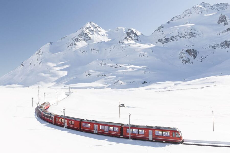 From Milan: Bernina Train, Swiss Alps & St. Moritz Day Trip - Tirano and the evening return to Milan