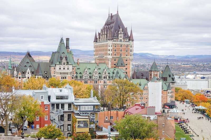 From Montreal: Quebec City and Montmorency Falls Day Trip - Three hours to choose your own Quebec City