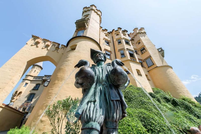 From Munich: Neuschwanstein & Linderhof Castle Full-Day Trip - Passing Oberammergau without a stop