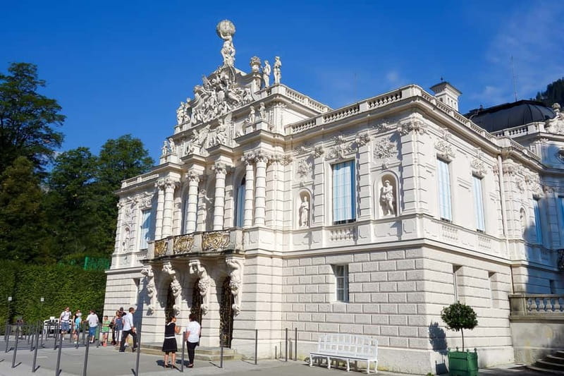 From Munich: Neuschwanstein & Linderhof Castle Full-Day Trip - Marienbrücke and the famous castle view