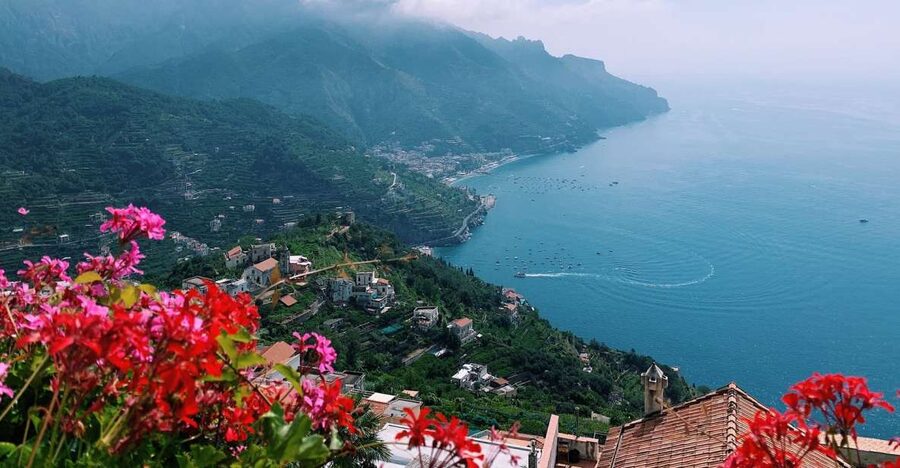 From Naples: Amalfi Coast Private Day Trip - Amalfi gives you one hour in the old coastal town
