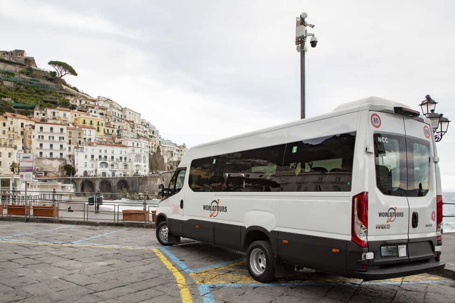 From Naples: Pompeii & Amalfi Coast Full-Day Trip with Lunch - Positano from the best practical viewpoint