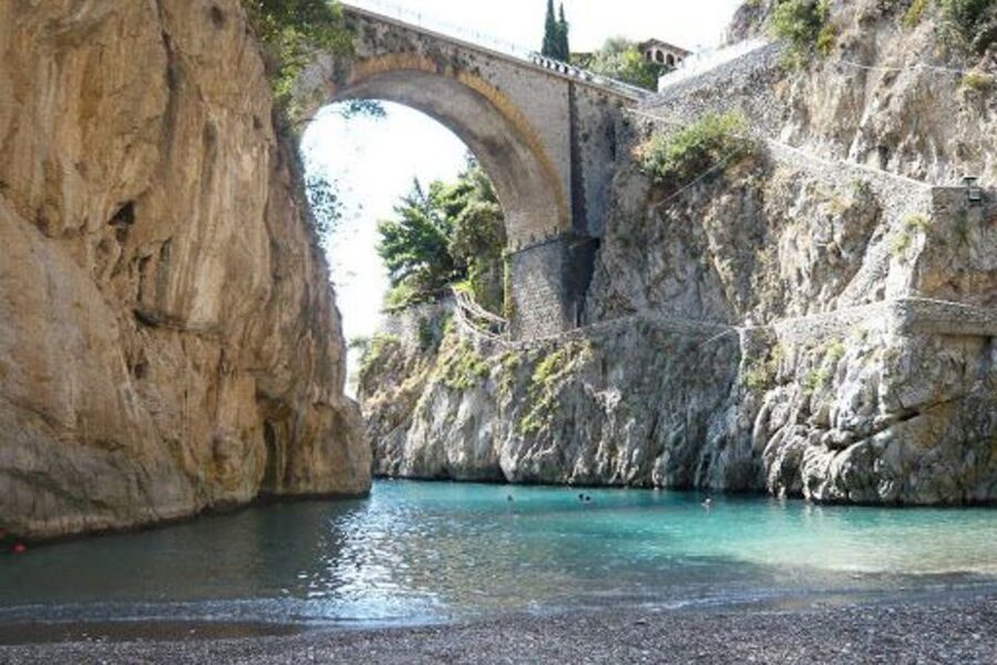 From Naples: Pompeii & Amalfi Coast Full-Day Trip with Lunch - The cameo factory stop