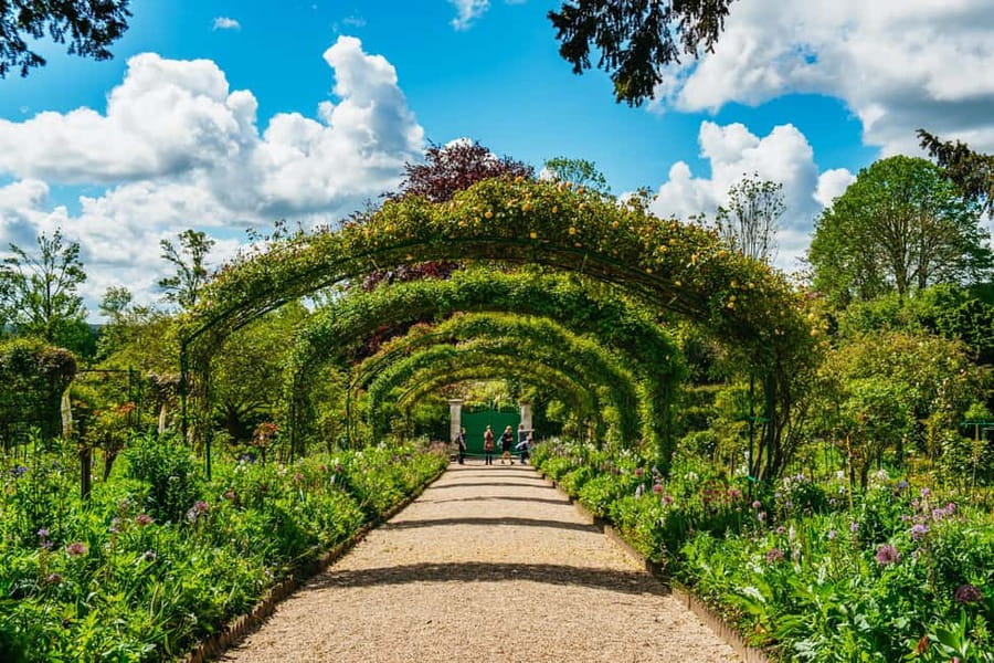 From Paris: Giverny, Monet’s Home & Gardens Half-Day Trip - How much time do you really get?
