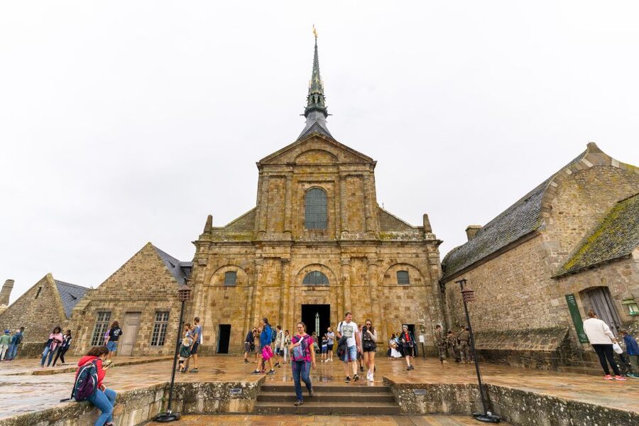 From Paris: Mont Saint Michel Day Trip with a Guide - Free time and the island’s small details
