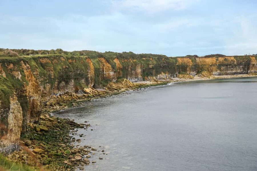 From Paris: Normandy D-Day Beaches Day Trip - Pointe du Hoc and the cliffs of D-Day