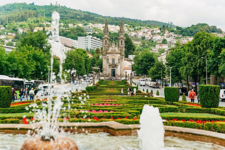 From Porto: Braga and Guimarães Full-Day Trip - Should you book the Braga and Guimarães day trip?