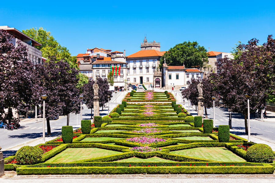 From Porto: Braga and Guimarães Full-Day Trip - Guimarães Castle and Portugal’s first royal chapter