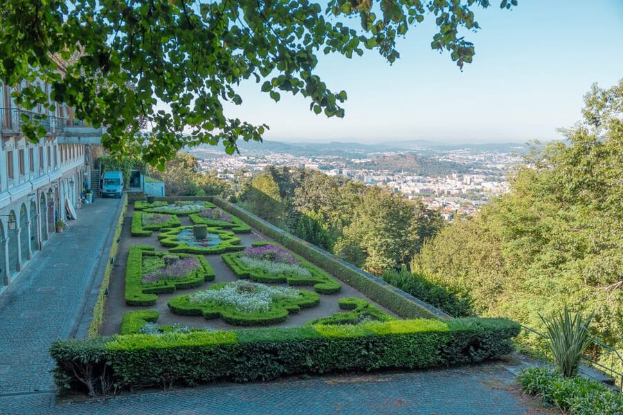 From Porto: Braga and Guimarães Full-Day Trip - Who should book this experience?