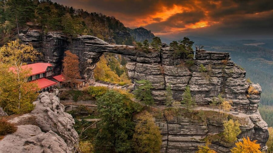 From Prague: Bohemian & Saxon Switzerland Iconic Day Trip - Why this cross-border day trip works from Prague