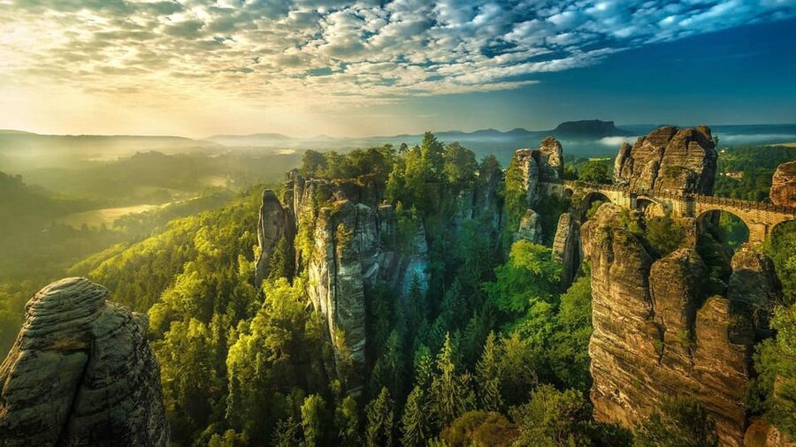 From Prague: Bohemian & Saxon Switzerland Iconic Day Trip - Pravčická Brána and the Czech side