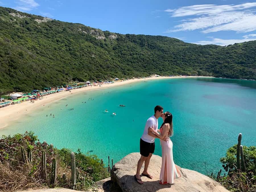 From Rio de Janeiro: Arraial do Cabo Island Day Trip - Praia do Forno, the first taste of clear water