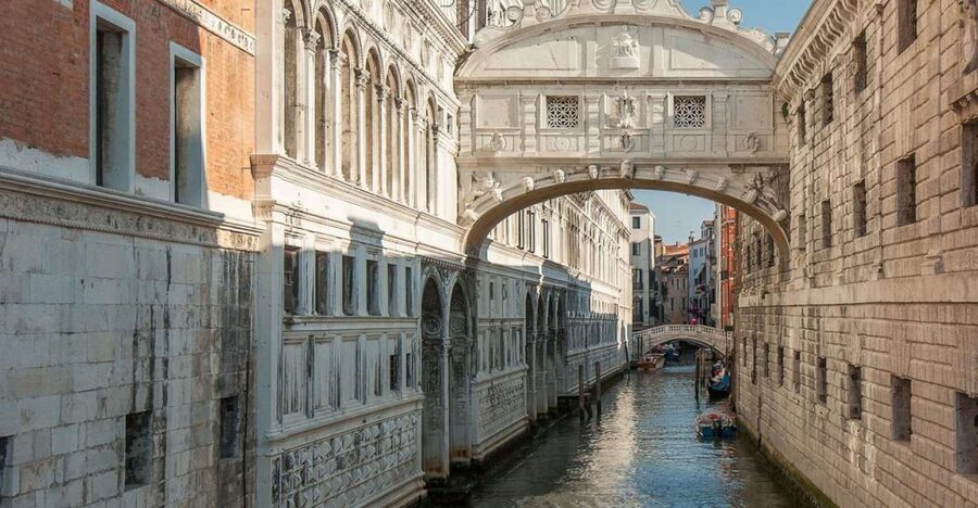 From Rome: Day Trip to Venice by High-Speed Train - Returning to Rome after a very long day