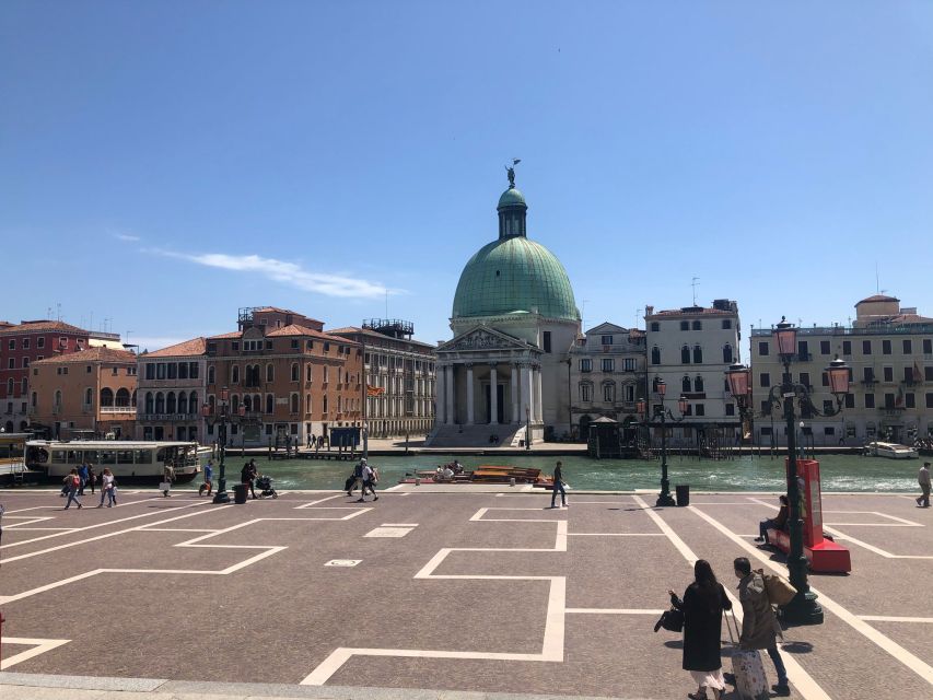 From Rome: Day Trip to Venice by High-Speed Train - The tour leaders make the difference
