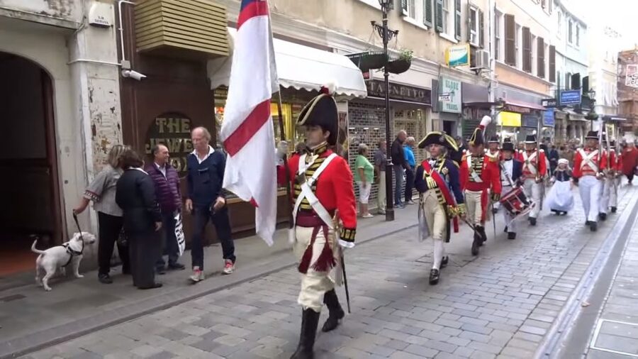 From Seville: Day Trip to Gibraltar - Walking across the Gibraltar border