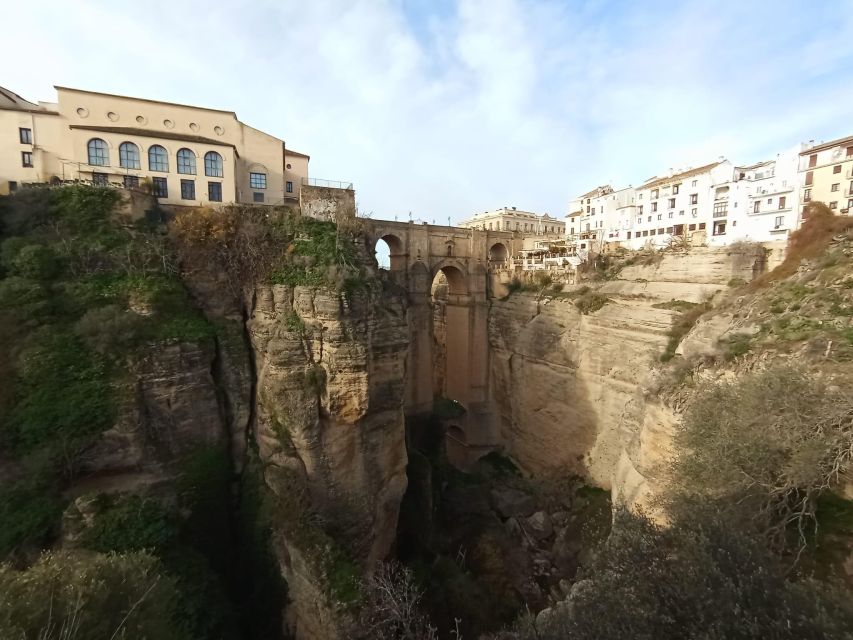 From Seville: Ronda+Setenil de las Bodegas Day Trip - Who will enjoy this day trip?