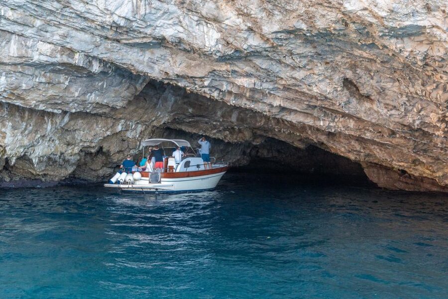 From Sorrento: Capri Island Day Trip with Boat Cruise - Why the boat is the best part of the Capri day