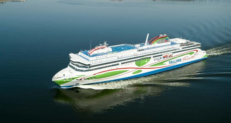 From Tallinn: Return Day Trip Ferry Transfer to Helsinki - What the MyStar and Megastar offer onboard