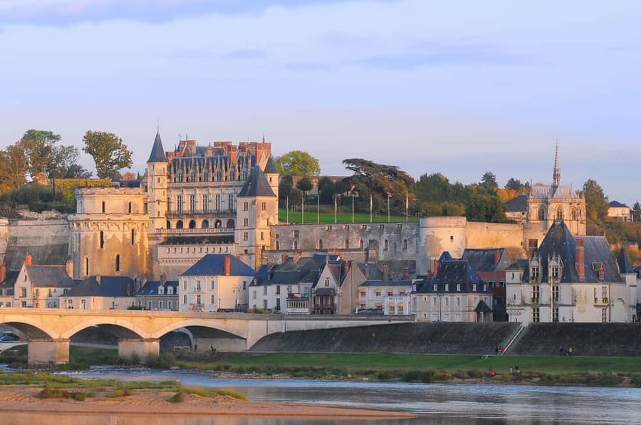 From Tours/Amboise: Chenonceau & Chambord Chateaux Day Trip - Should you book this Loire Valley tour?
