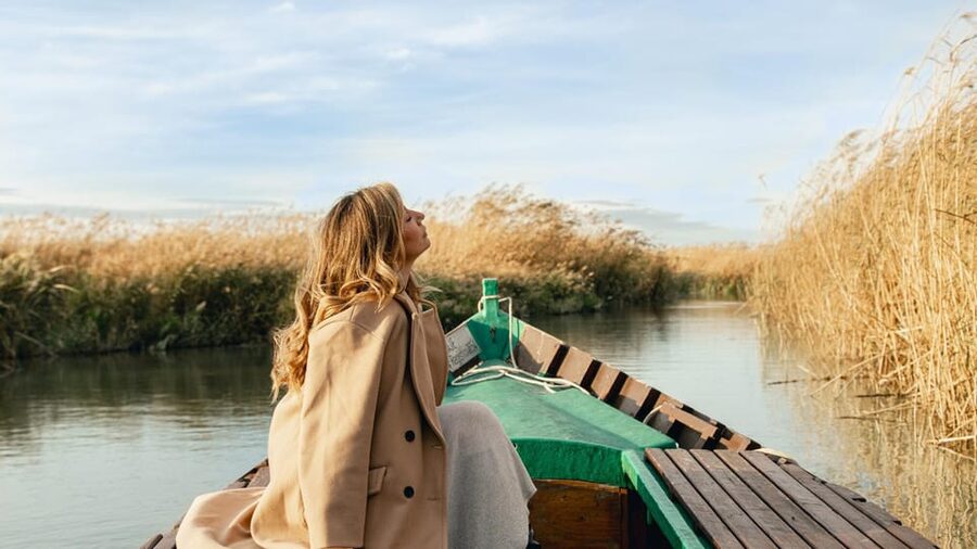 From Valencia: Albufera Day Trip with Boat Tour and Transfer - Morning outing or sunset departure?