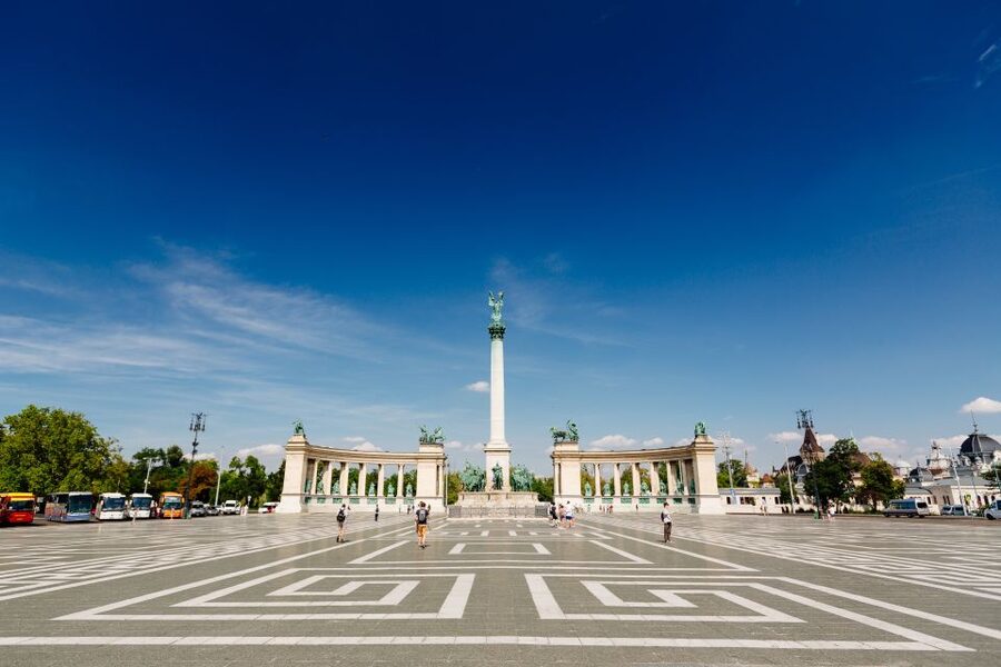 From Vienna: Guided Day Trip to Budapest - Is $163 a fair price?