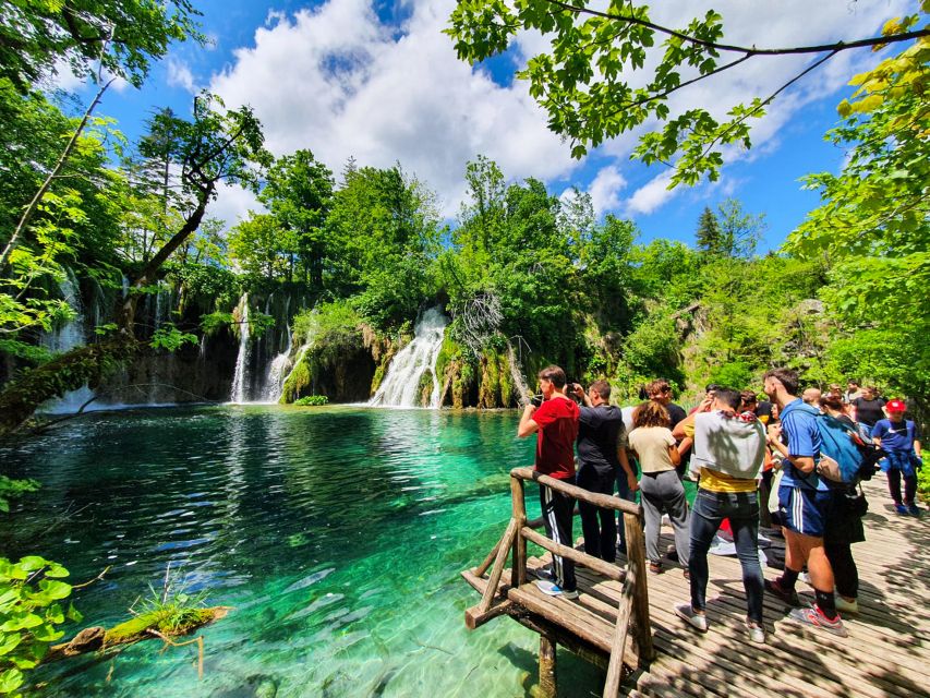 From Zagreb: Plitvice & Rastoke Guided Day Trip with Ticket - Entering Plitvice Lakes National Park