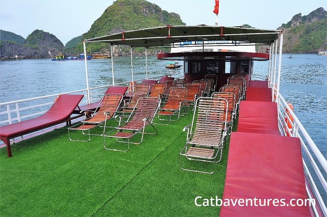 Full day trip to Lan Ha-Ha Long Bay from Cat Ba, avoid the crowds - Guide quality and group atmosphere