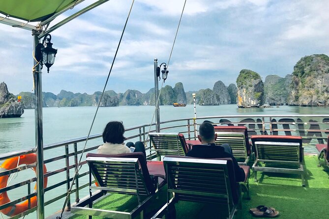 Full day trip to Lan Ha-Ha Long Bay from Cat Ba, avoid the crowds - Cai Beo floating village and daily life on the water