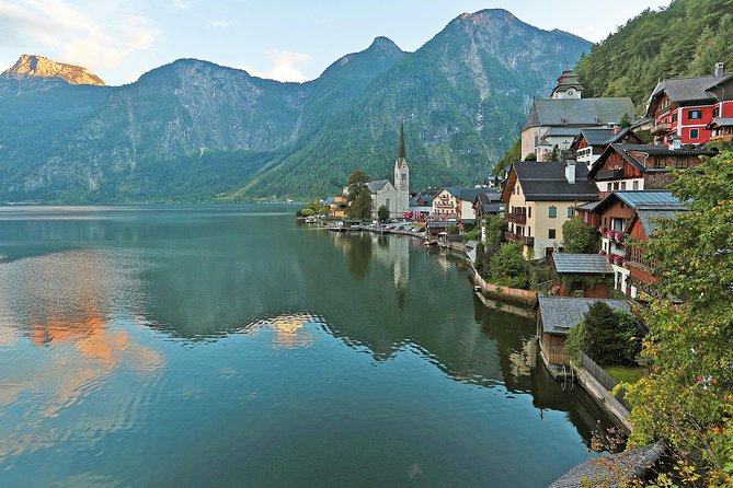 Hallstatt Guided Day Trip from Vienna With Boat Ride Option - Hallstatt old town: two and a half hours to explore