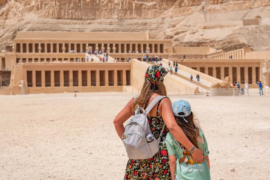 Hurghada: Valley of Kings Hatshepsut & Karnak Luxor Day Trip - Three tombs inside the Valley of the Kings