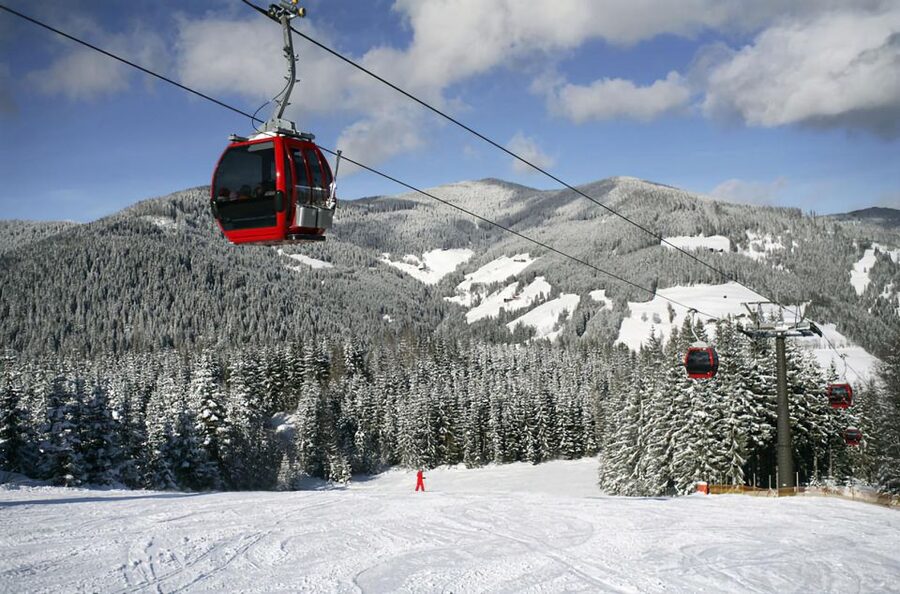 Istanbul: Bursa & Uludag Mountain Day Trip w/ Opt. Cable Car - Crossing the water and starting the day