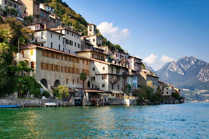 Italy and Switzerland Day Trip: Lake Como, Bellagio & Lugano from Milan - Crossing into Switzerland at Lugano