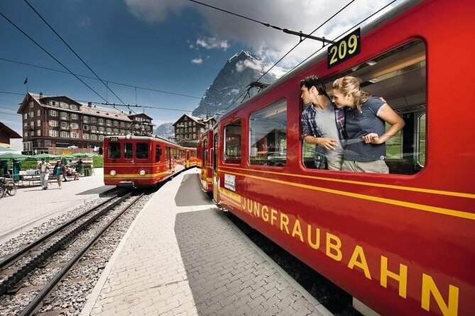 Jungfraujoch Day Trip from Zurich: Swiss Alps & Bernese Oberland - Reaching Jungfraujoch at 3,454 Meters
