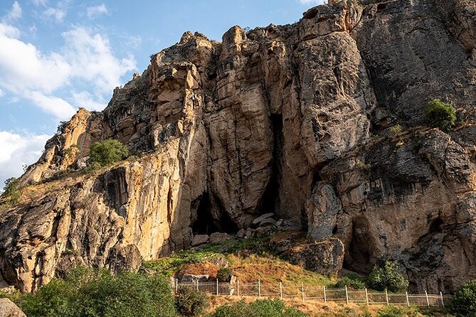 Khor Virap, Noravank & Birds' Cave Day Trip with Wine Tasting - Who should book this Armenia day tour?