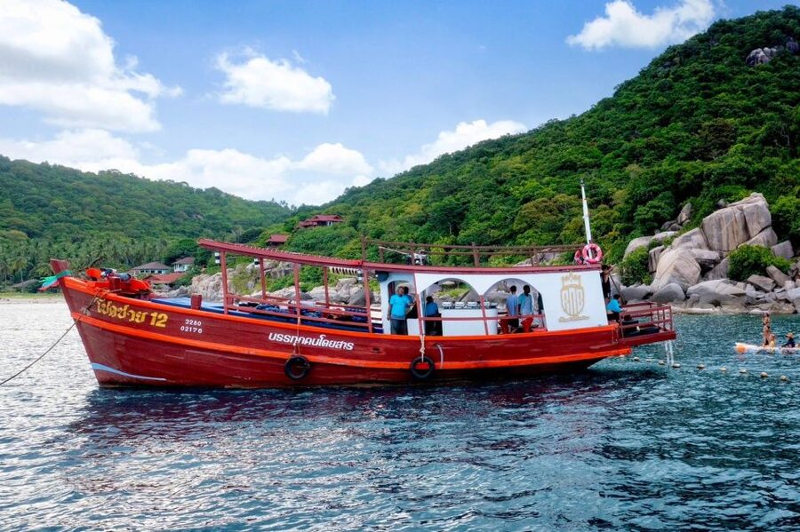 Ko Tao: Tao-Nangyuan Snorkeling Day Trip with Meals & Sunset - What makes this Koh Tao boat day worth considering