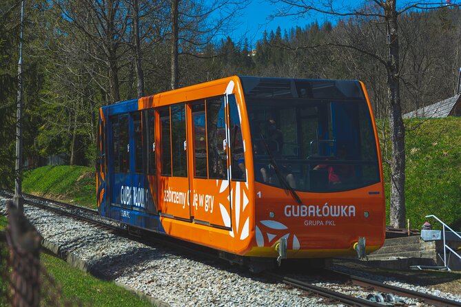 Krakow to Zakopane: Funicular, Tasting and Thermal Baths Day Trip - Riding the Gubałówka funicular