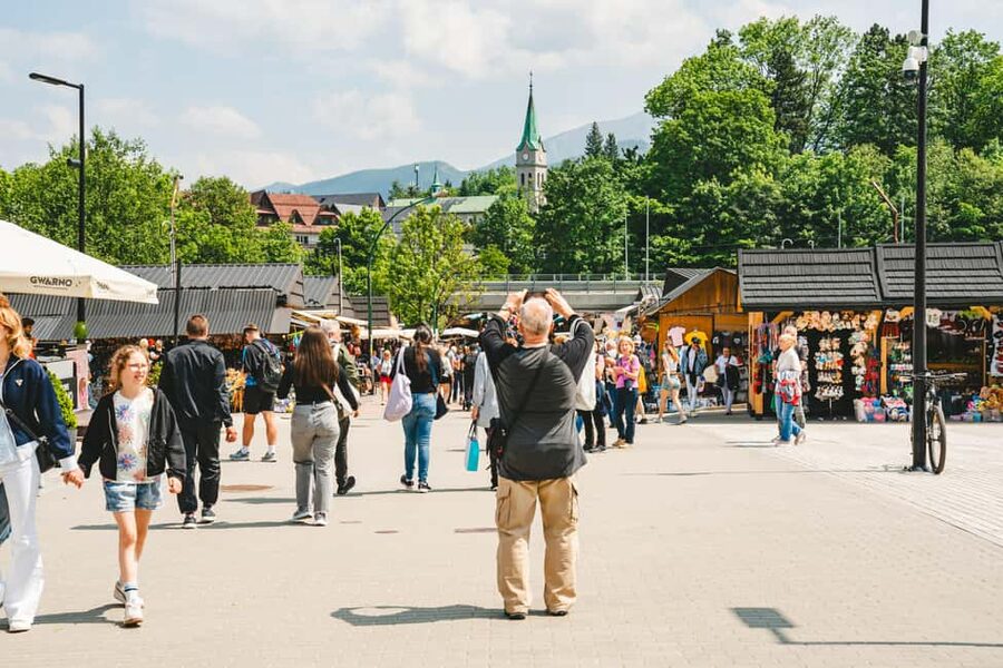 Krakow: Zakopane, Gubałówka, and Thermal Baths Day Trip - Timing, comfort, and what to pack