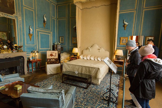 Leeds Castle, Cliffs of Dover and Canterbury Day Trip from London with Guided Cathedral Tour - Dover: a memorable symbol with limited time