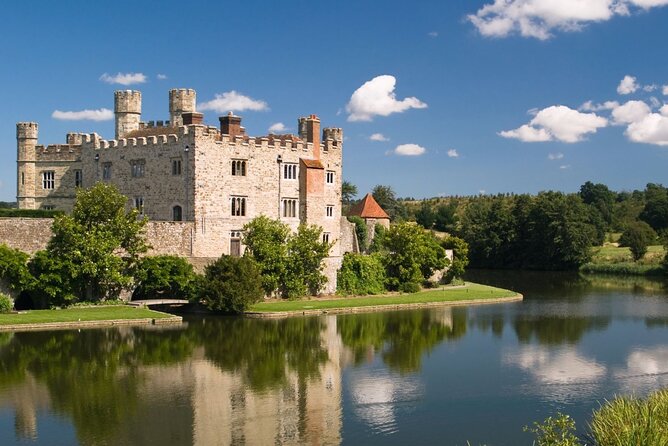Leeds Castle, Cliffs of Dover and Canterbury Day Trip from London with Guided Cathedral Tour - The guide can make or break the long day