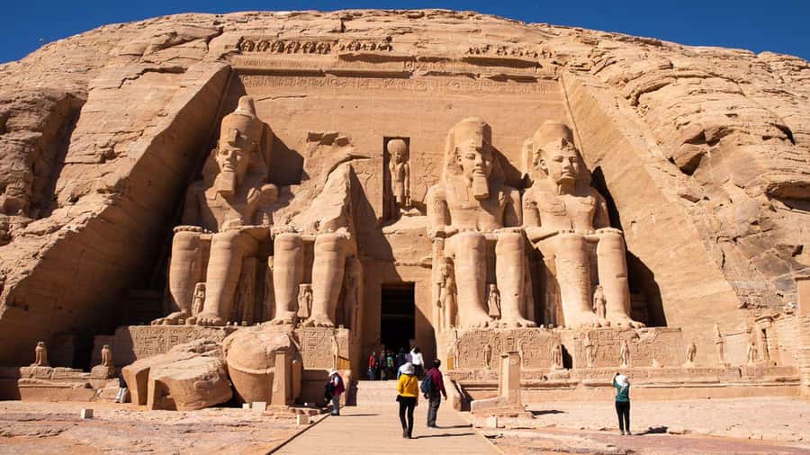 Luxor: Abu Simbel Temple Private Guided Day Trip with Lunch - Key points at a glance