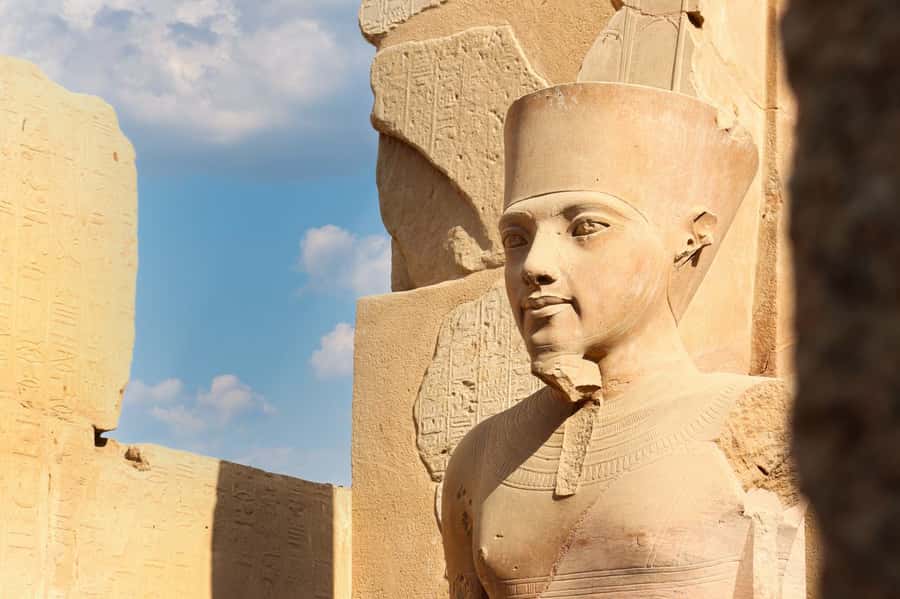 Luxor Day Trip from Hurghada Small Group & Tutankhamun Tomb - Lunch in Luxor and the Nile crossing