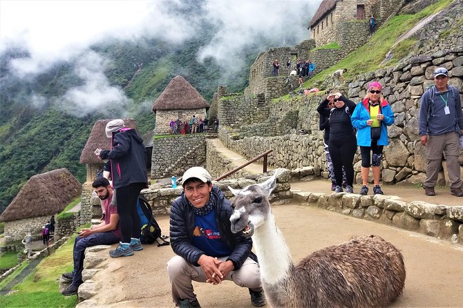 Machu Picchu full day trip from Cusco - Lunch in Aguas Calientes is on you